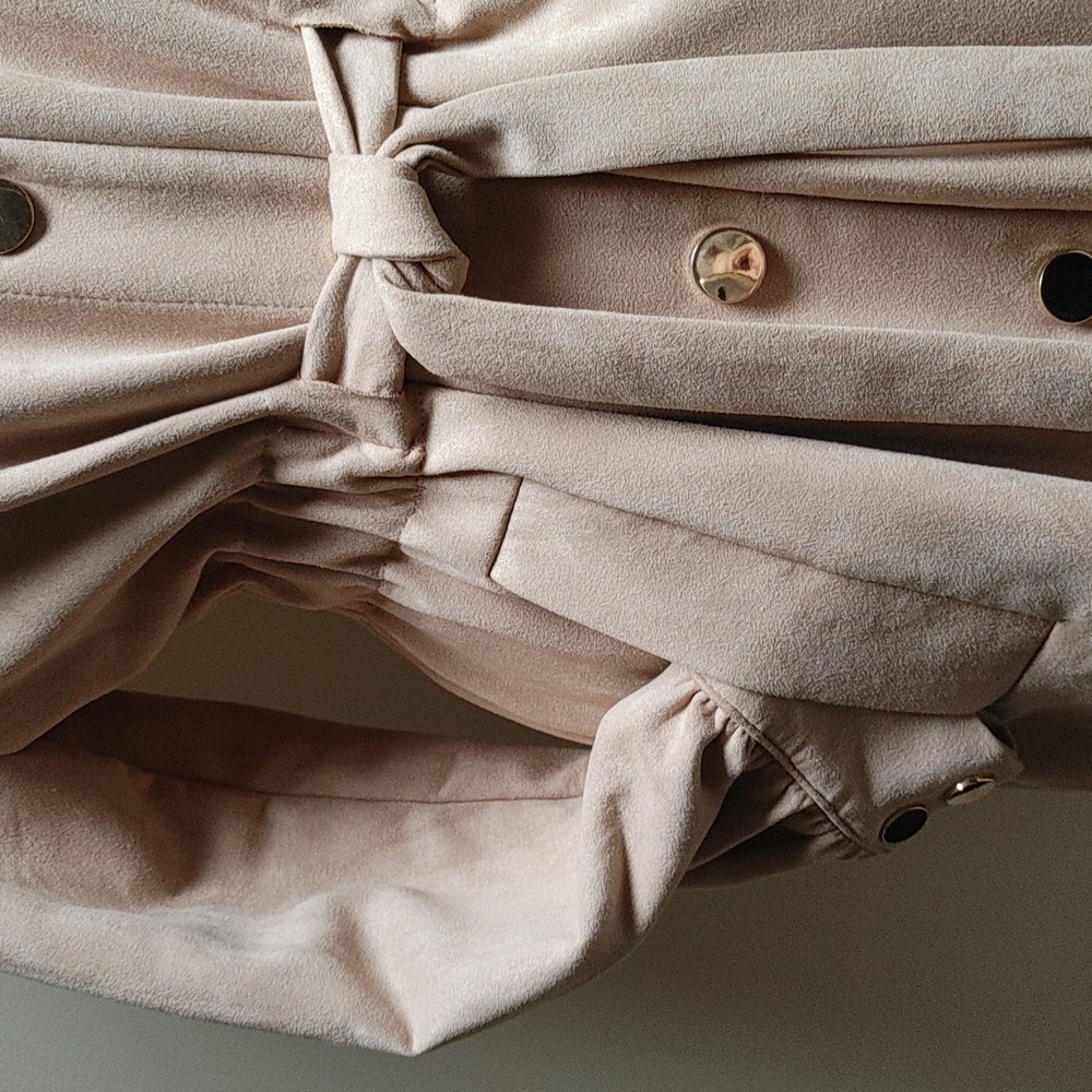 Alice Blue Faux Suede Beige Coat size Large - Picture 2 of 9